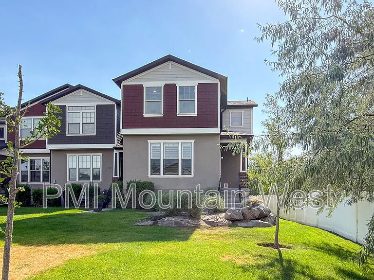 1424 S Mountain View Ct — Photo 1