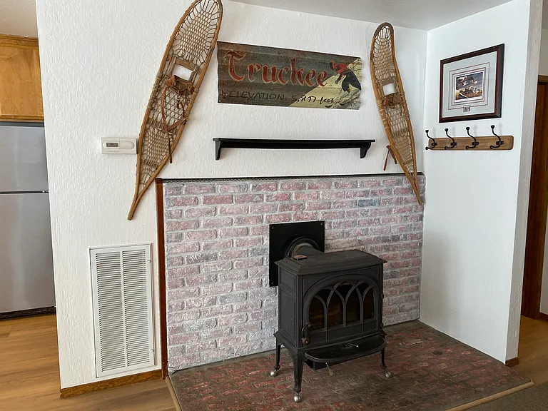 Energy efficient Jotul woodstove
