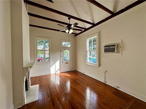 3rd image of 227 Broadway St