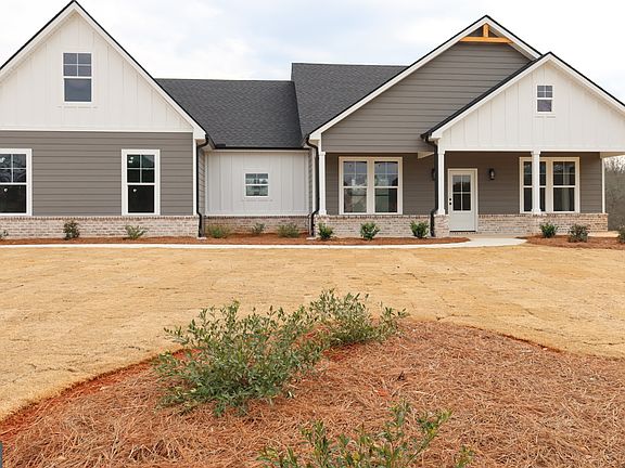 2nd image of 1205 Rocky Creek Rd