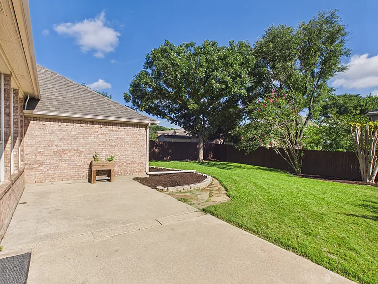 2208 Sagebrush Dr — Photo 26