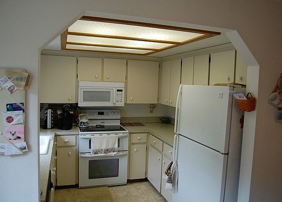 2nd image of 813 Ofarrell Ave SE