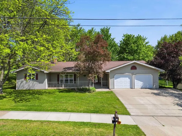 621 W UPHAM STREET, Marshfield, WI 54449