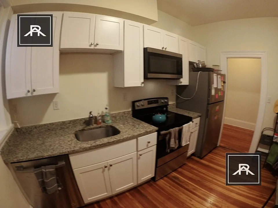 1461 Beacon St #24