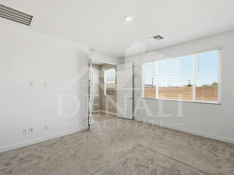 16692 W Alameda Rd — Photo 11