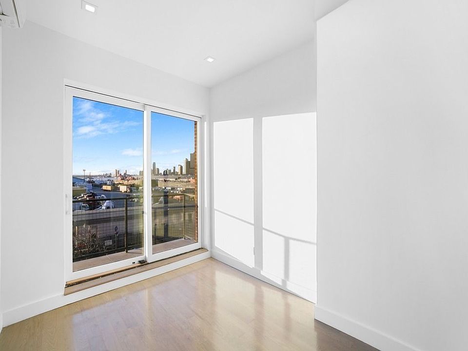 1st image of 73 Columbia St #2B