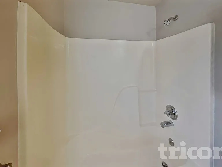 700 Holland Ridge Dr — Photo 9