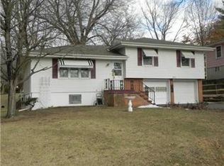 3653 N College Ave, Kansas City, MO 64117