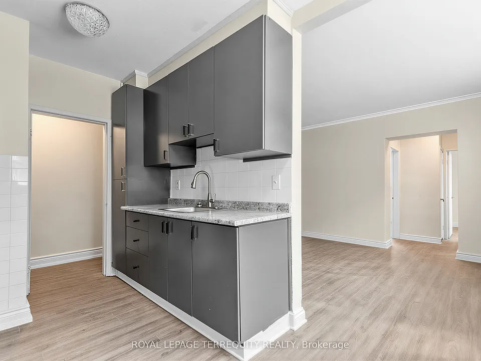 2550 Keele St #3