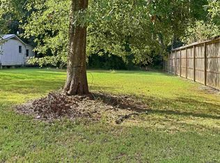 8409 Miller Dr, Ethel, LA 70730