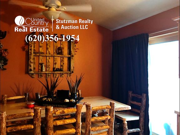 5th image of 806 N Stever St