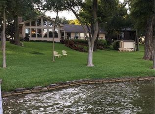 109 Willowcrest, Waxahachie, TX 75165