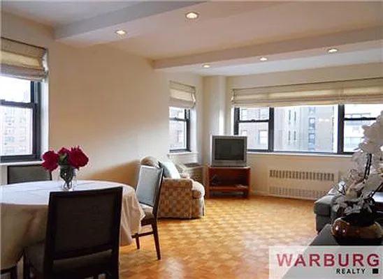 Rented by Warburg | media 5