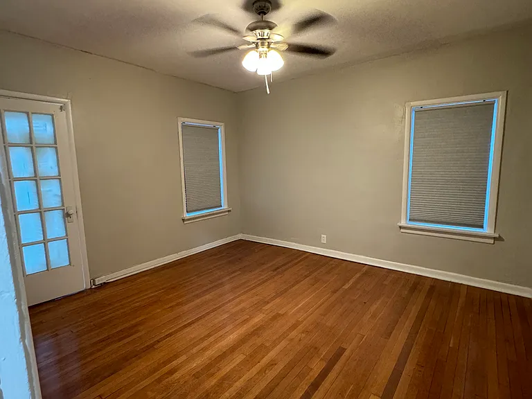 6138 Waterman Blvd — Photo 9