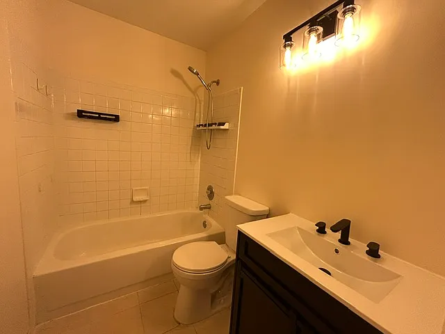 1132 Crimson Ct — Photo 18