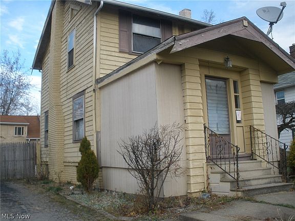 3rd image of 546 E Prospect St