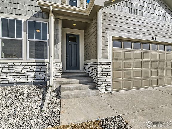 3rd image of 254 Jacobs Way