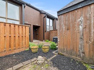 4796 Crazy Horse Ln, Westerville, OH 43081