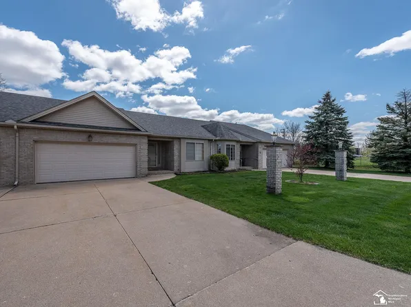 1616 Tony Ct, Monroe, MI 48162