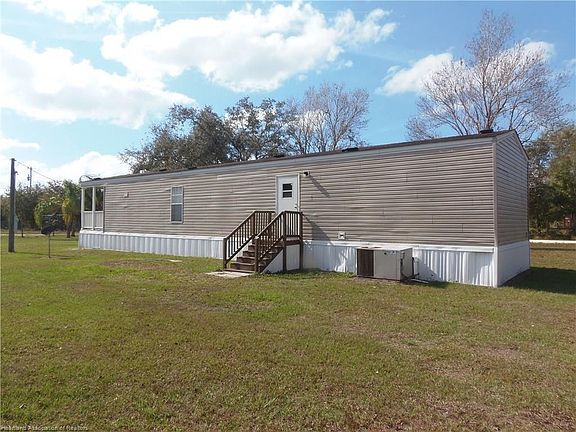 3rd image of 308 N Park Ln