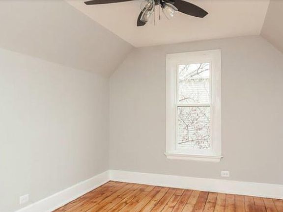 5th image of 2120 N Sawyer Ave