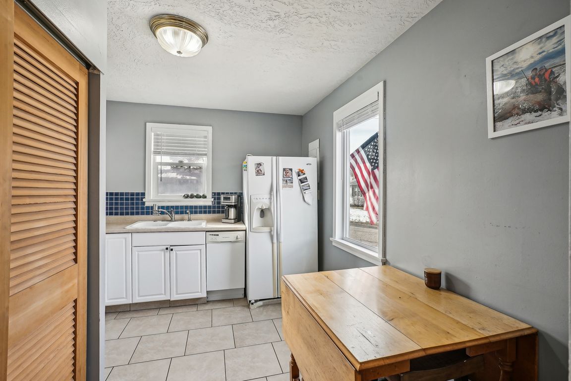 Fowler Ave-008.jpg