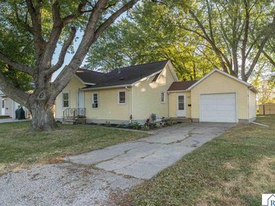 925 S Galbraith St, Blue Earth, MN, 56013