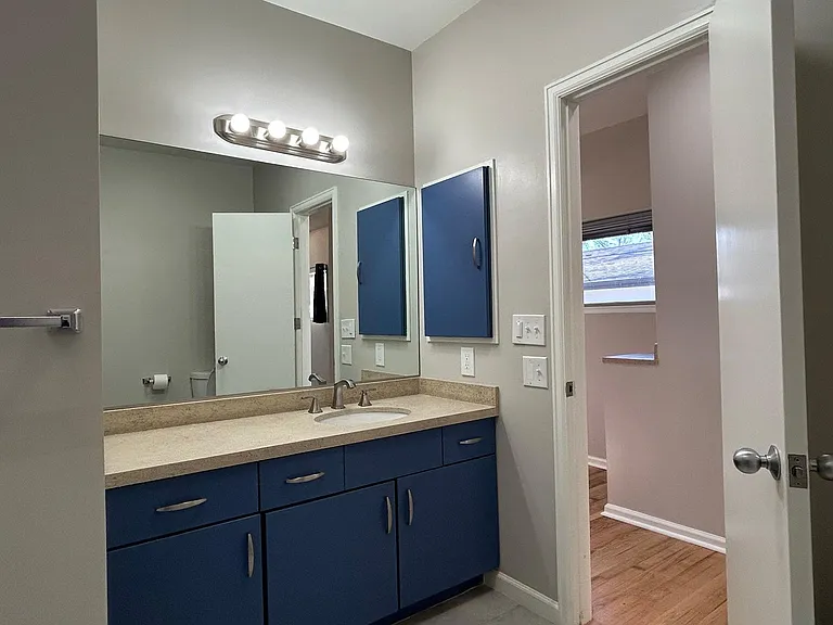 1449 S University Blvd #4 — Photo 8