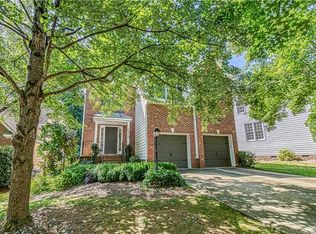 1908 Dearmon Dr, Charlotte, NC 28205