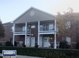 1350 Rock Run Dr UNIT 24, Crest Hill, IL 60403