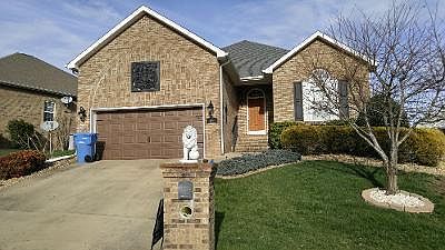 1st image of 66 Thistledown Cir