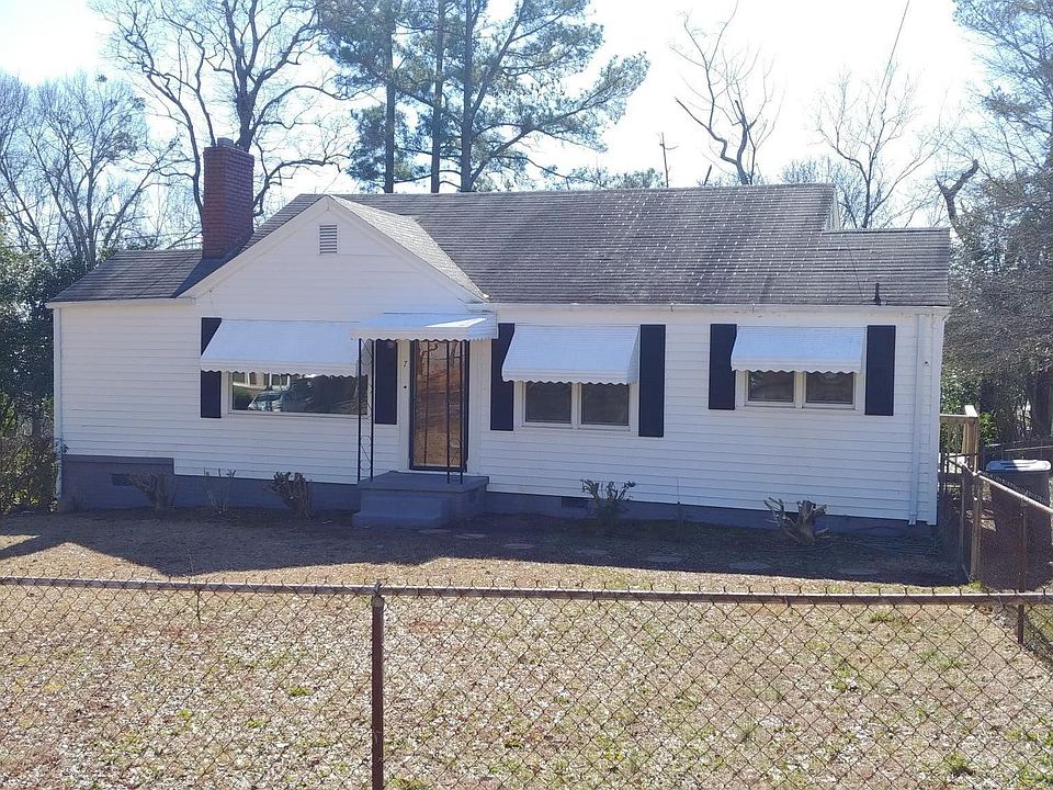 1st image of 7 Milton Dr