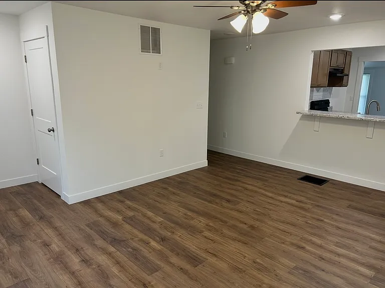 7820 Liberty Rd — Photo 3