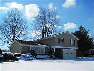 1st image of 26749 Sweetbriar Dr