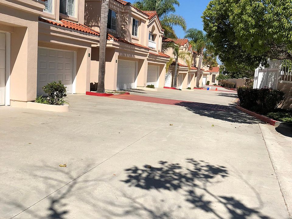 12 townhouses