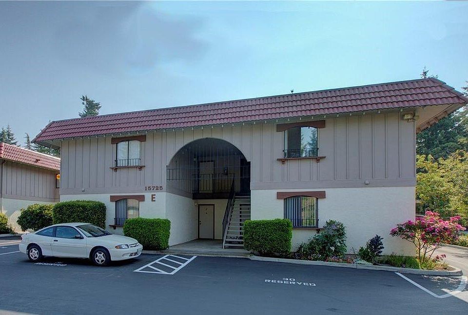 1st image of 15725 NE 18th St APT 3E