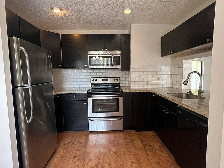 9621 NW 4th St — Photo 10