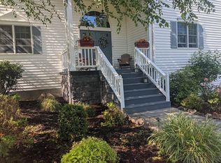 45 Pamela Rd, Cortlandt Manor, NY 10567