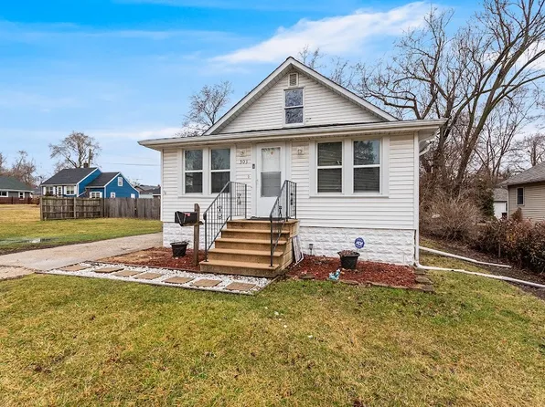 303 Anderson Ave, Joliet, IL 60433