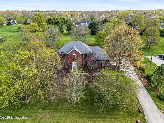 2nd image of 5405 Foxwood Dr