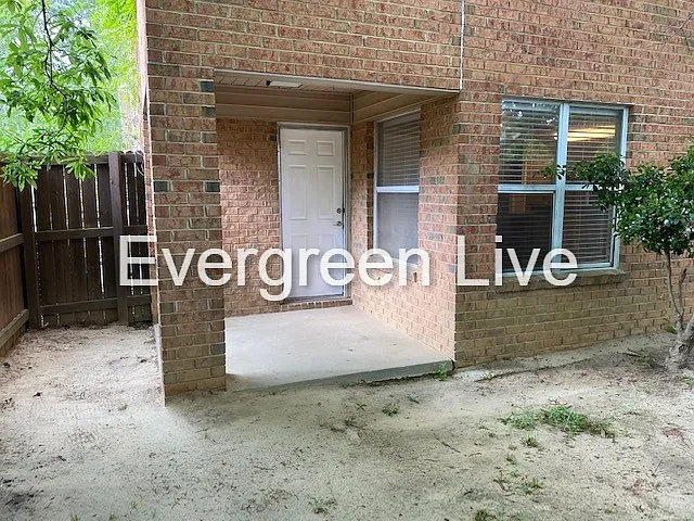 202 Barrow Ct — Photo 27