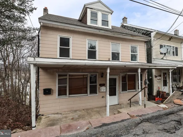 128 Spruce St, Minersville, PA 17954