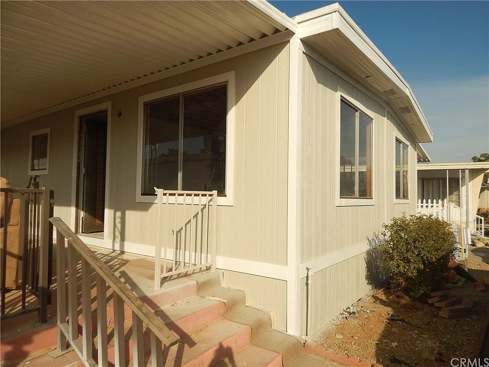 1st image of 31816 Avenue E
