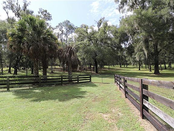 5th image of 8060 S Great Oaks Dr
