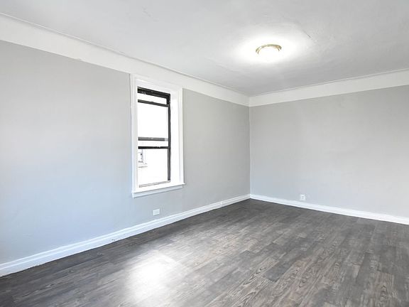 4th image of 2010 Powell Ave APT 6K