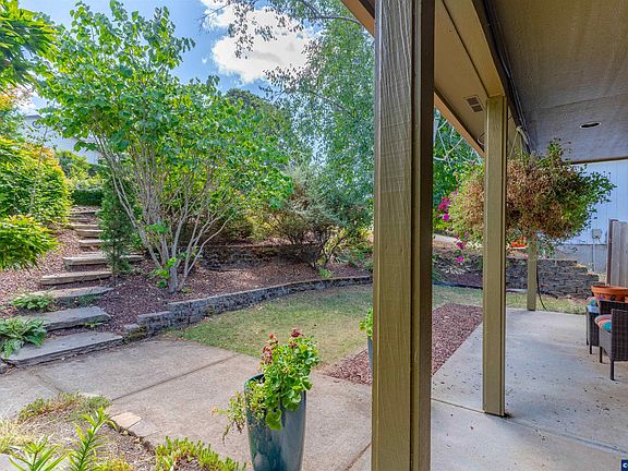 3rd image of 1023 Limelight Ave NW