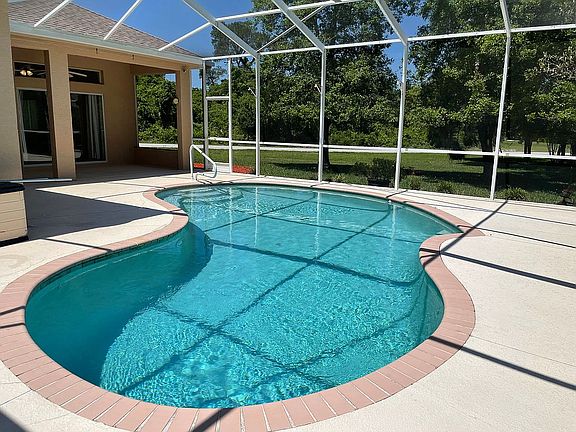 Great pool area