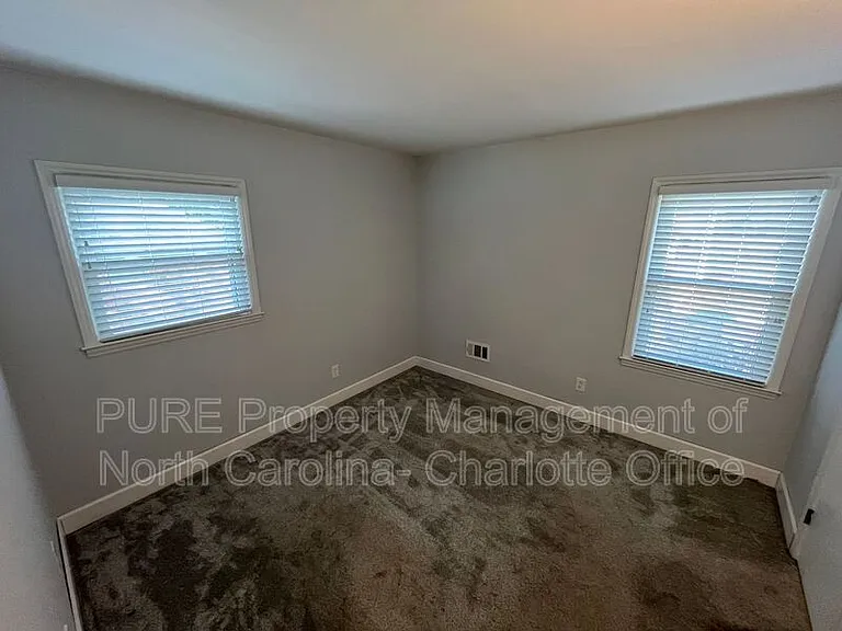 314 Scottridge Dr — Photo 18