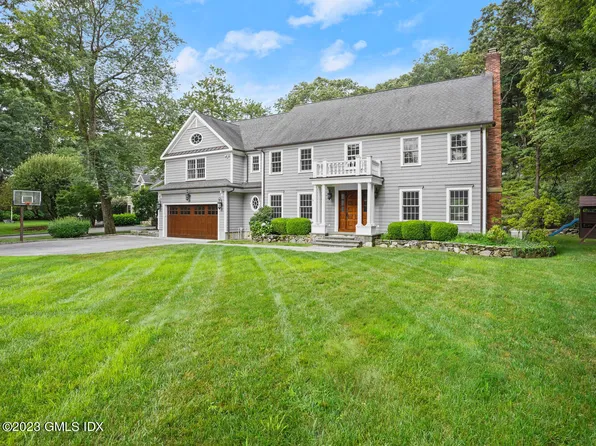 8 Serenity Ln, Cos Cob, CT 06807