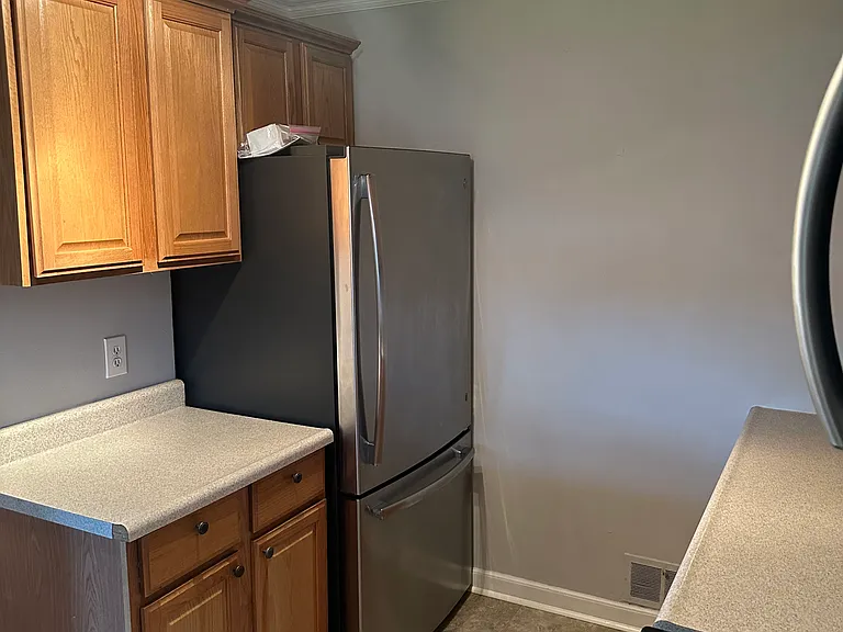 524 Goethals Dr #2 — Photo 5